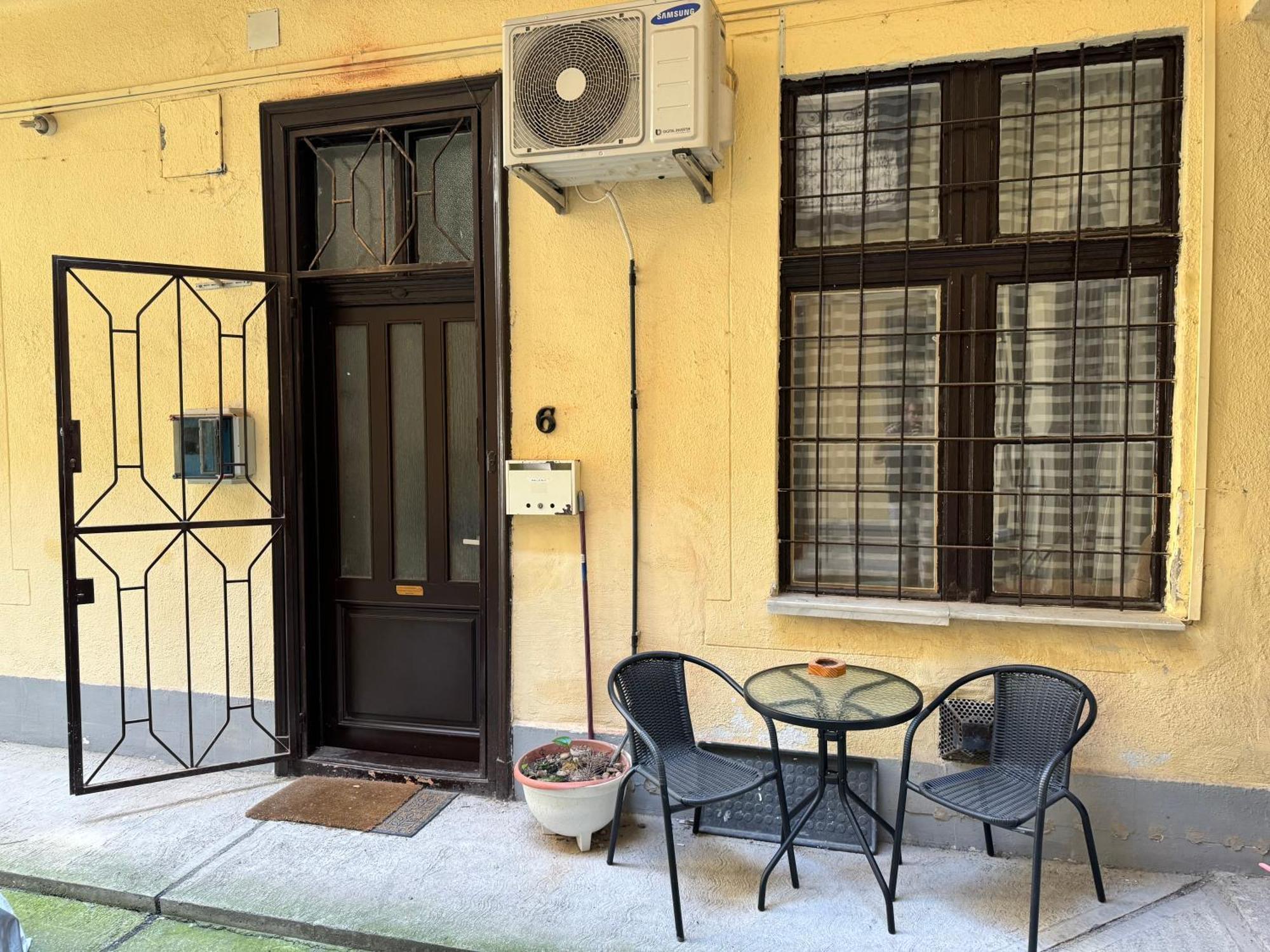 La Vida Loca Apartment بودابست المظهر الخارجي الصورة